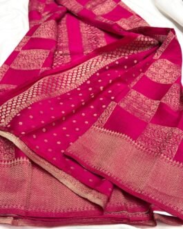 Chinnon  Georgette Saree In Checks Pattern