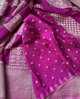 Chinnon  Georgette Saree In Checks Pattern