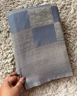 Chinnon  Georgette Saree In Checks Pattern
