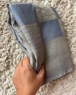 Chinnon  Georgette Saree In Checks Pattern